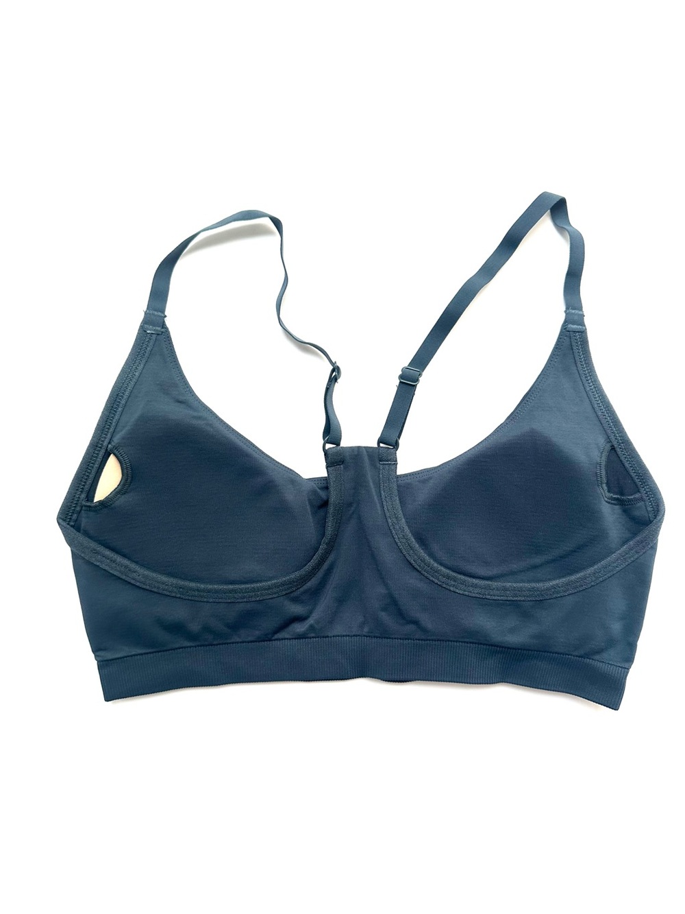 Gymshark Light Hold/Everyday Shorts & Everyday Sports Bra Set - Picture 5 of 5